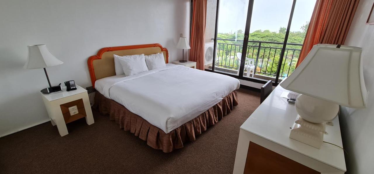 Surestay By Best Western Guam Airport Barrigada Buitenkant foto