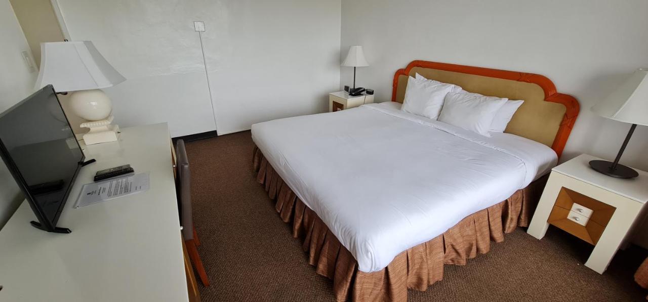 Surestay By Best Western Guam Airport Barrigada Buitenkant foto