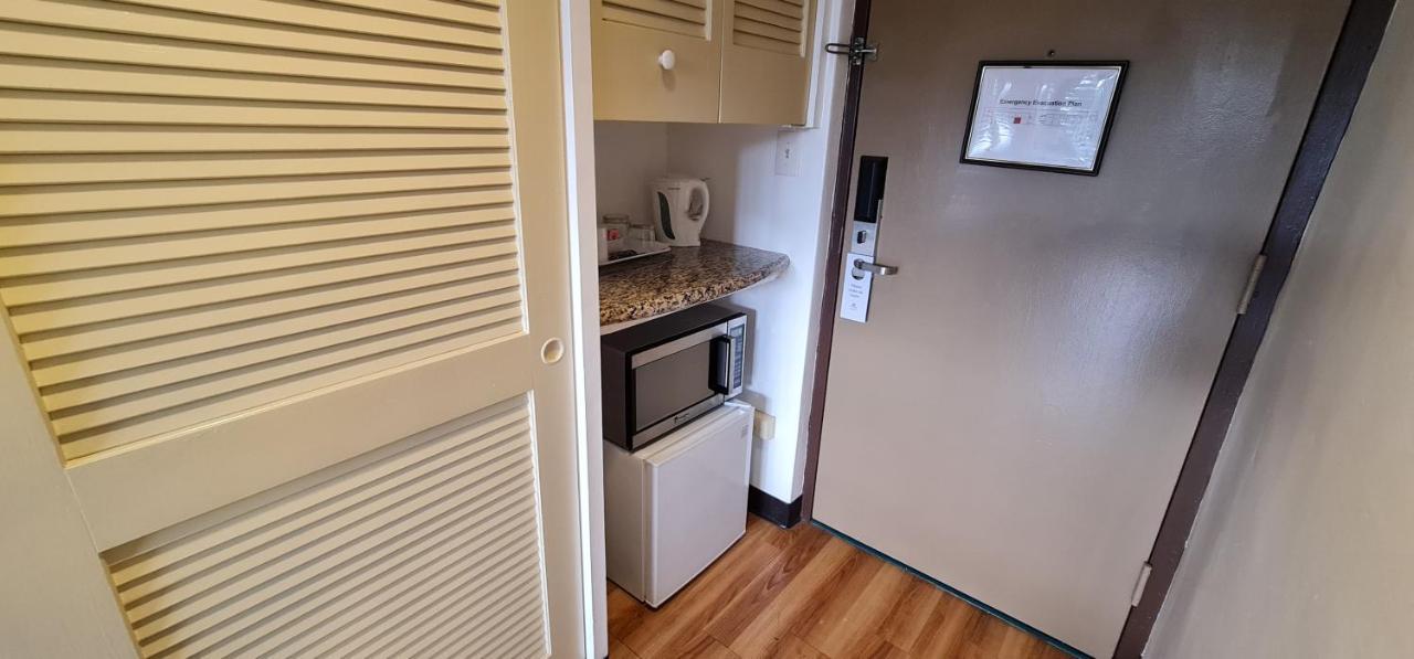 Surestay By Best Western Guam Airport Barrigada Buitenkant foto