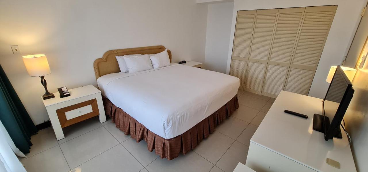 Surestay By Best Western Guam Airport Barrigada Buitenkant foto